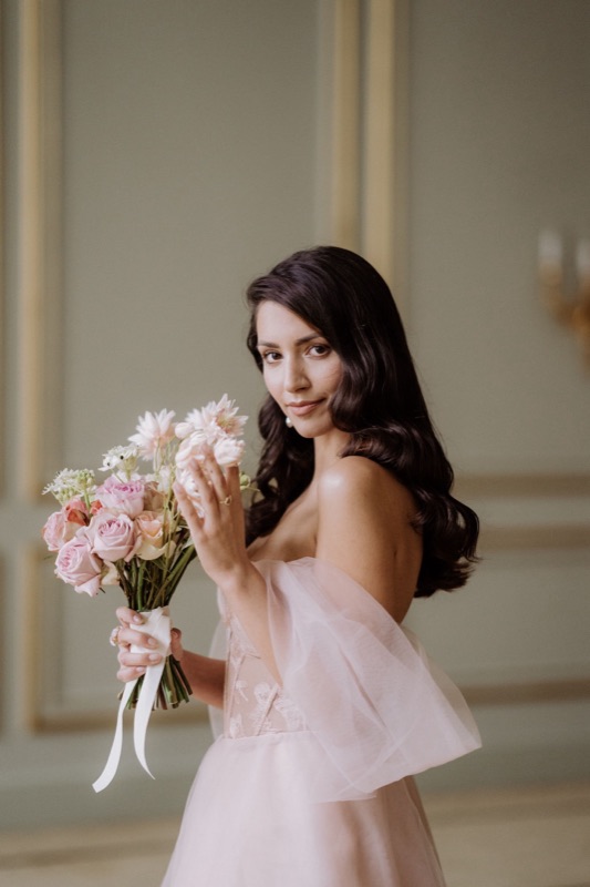 Bridal Editorial mit Bouquet
