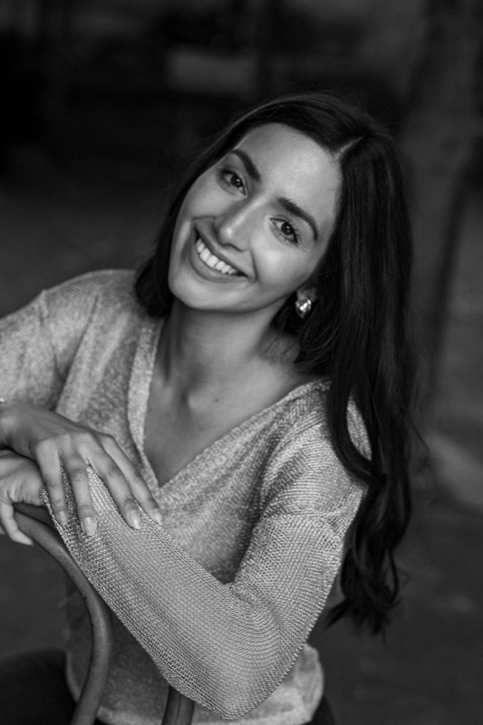 Sofia Alina Schwarz-Weiß Portrait